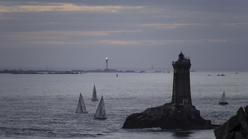 12-tourduf-au-raz-de-sein.jpg