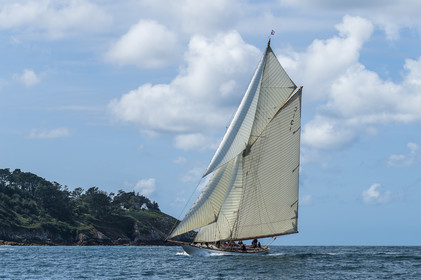 La Hoalen Brest-Douarnenez Classic Finistere est une régate de voiliers classiques magnififiques.