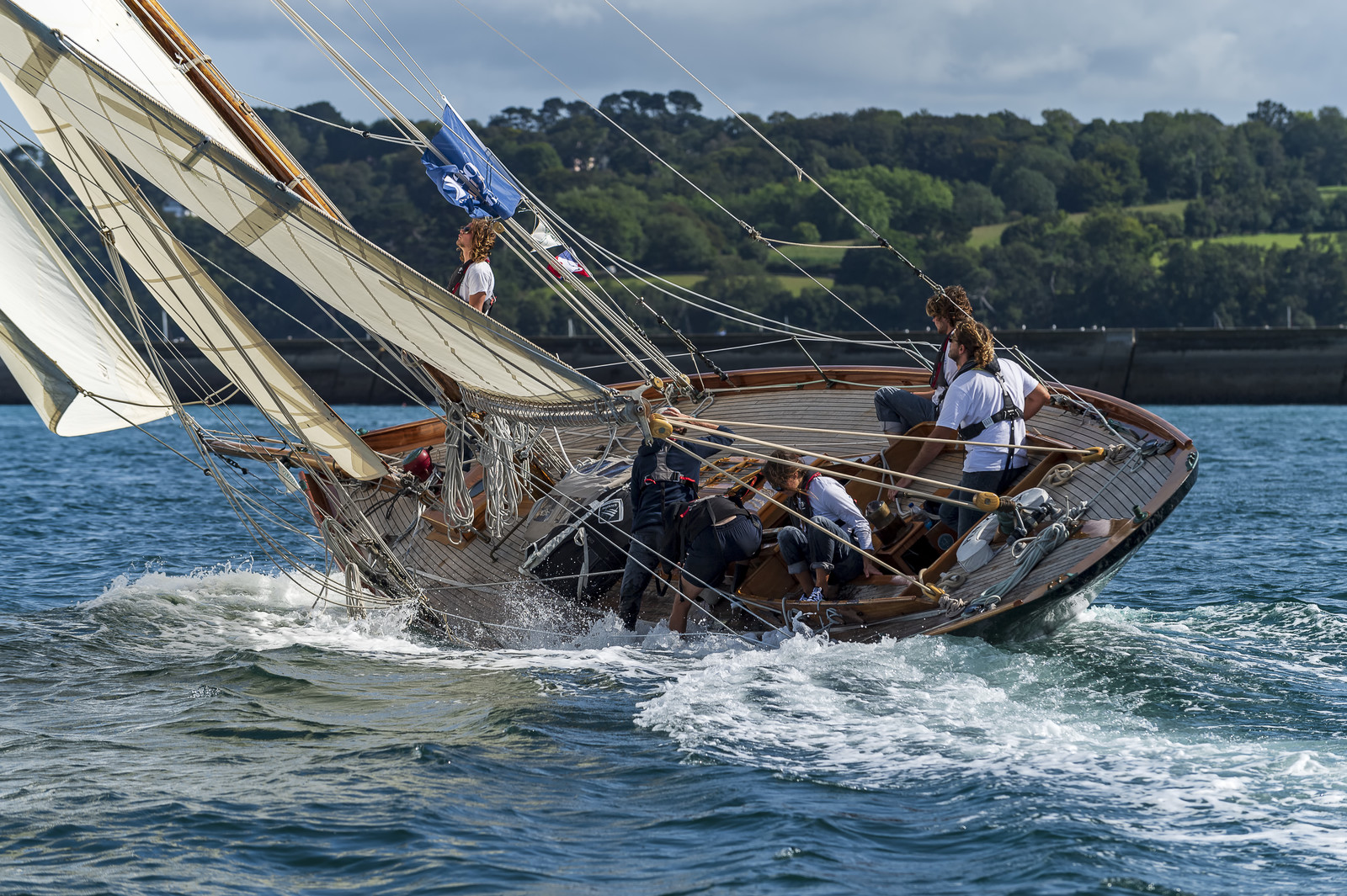 La Hoalen Brest-Douarnenez Classic Finistere est une régate de voiliers classiques magnififiques.