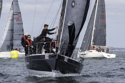098-irc.jpg