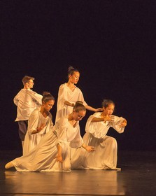 334-quartz-2015.jpg