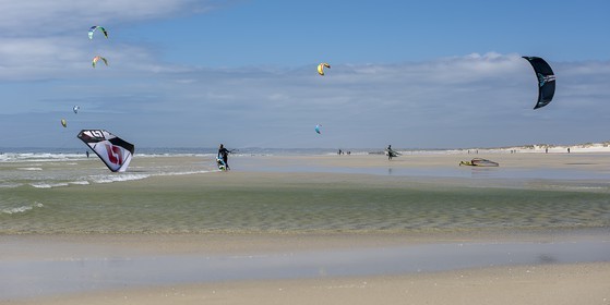 082-tronoen.jpg