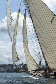 La Hoalen Brest-Douarnenez Classic Finistere est une régate de voiliers classiques magnififiques.