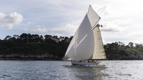 La Hoalen Brest-Douarnenez Classic Finistere est une régate de voiliers classiques magnififiques.