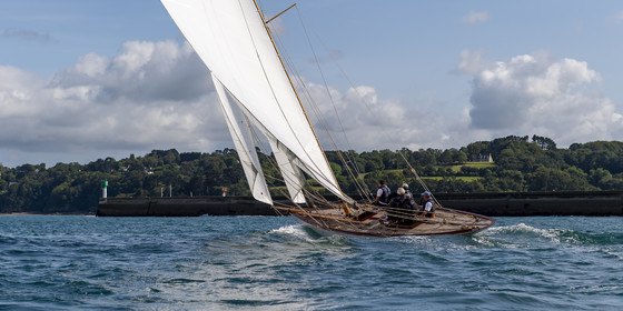 La Hoalen Brest-Douarnenez Classic Finistere est une régate de voiliers classiques magnififiques.