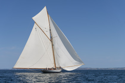 La Hoalen Brest-Douarnenez Classic Finistere est une régate de voiliers classiques magnififiques.