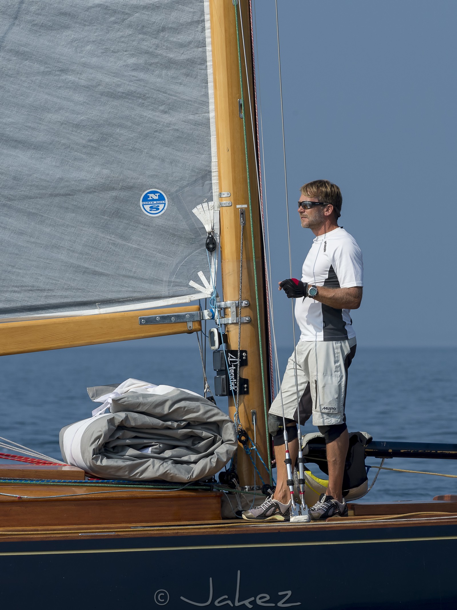 064-8M JI World Cup 2014