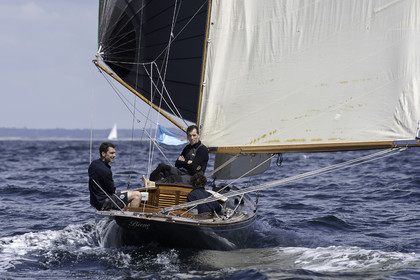 166.jpg