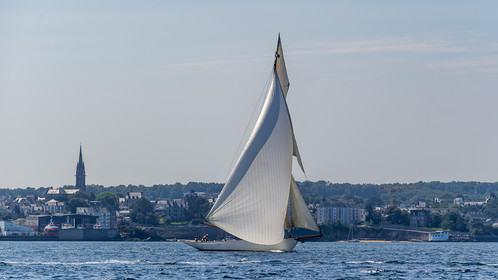 La Hoalen Brest-Douarnenez Classic Finistere est une régate de voiliers classiques magnififiques.