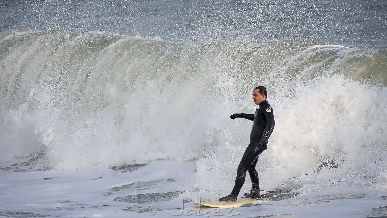 064-Surf