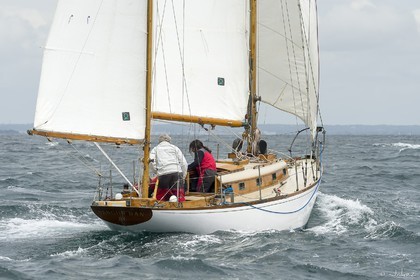 (077)-105-Belle Plaisance 2014