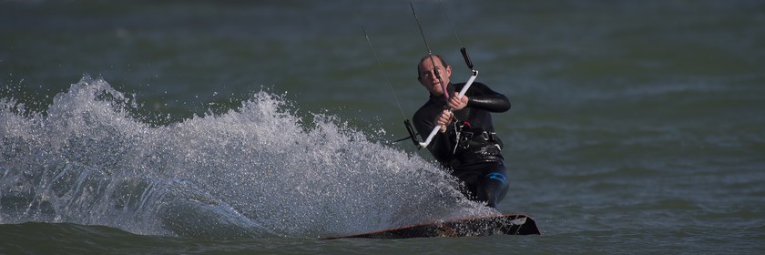 030-Kite Surf