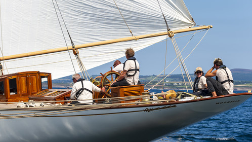 La Hoalen Brest-Douarnenez Classic Finistere est une régate de voiliers classiques magnififiques.